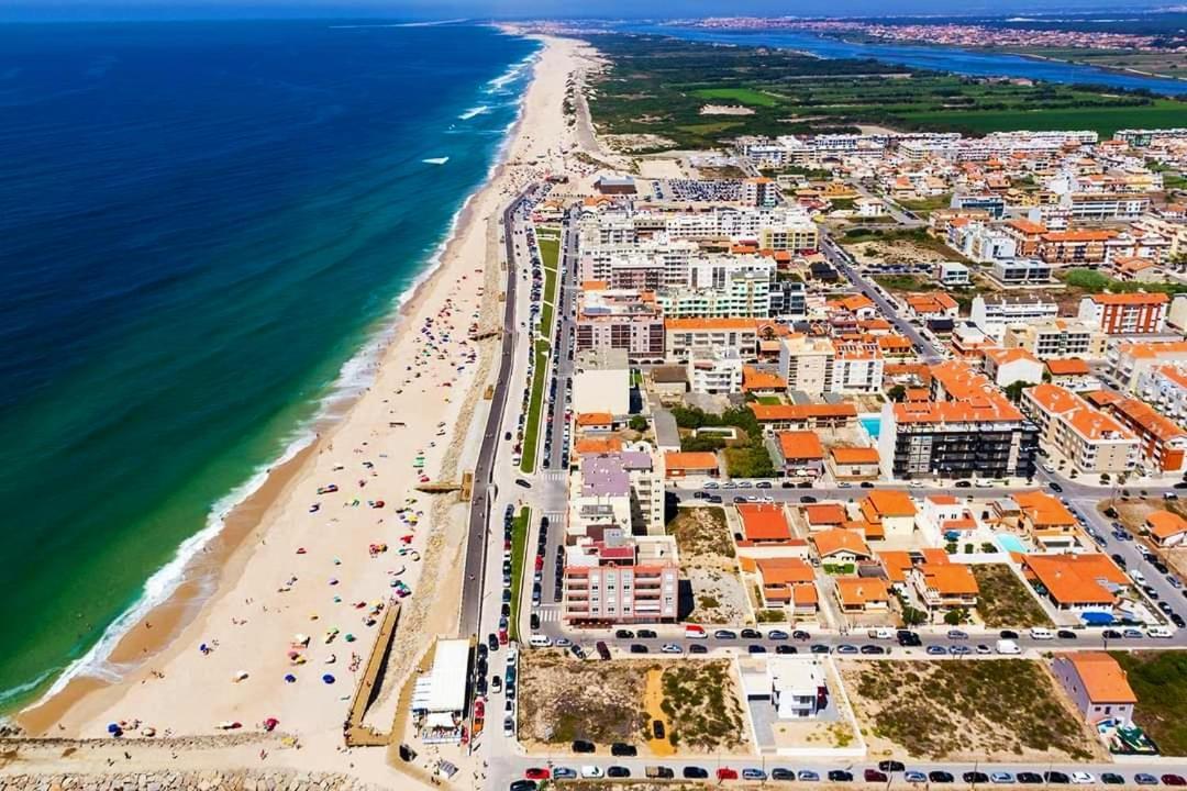 Casa De Ferias Aveiro Com Piscina Авейру Экстерьер фото